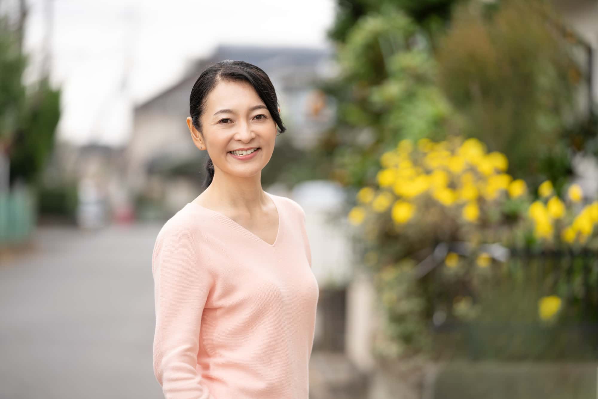 歯周病を予防して笑顔の女性